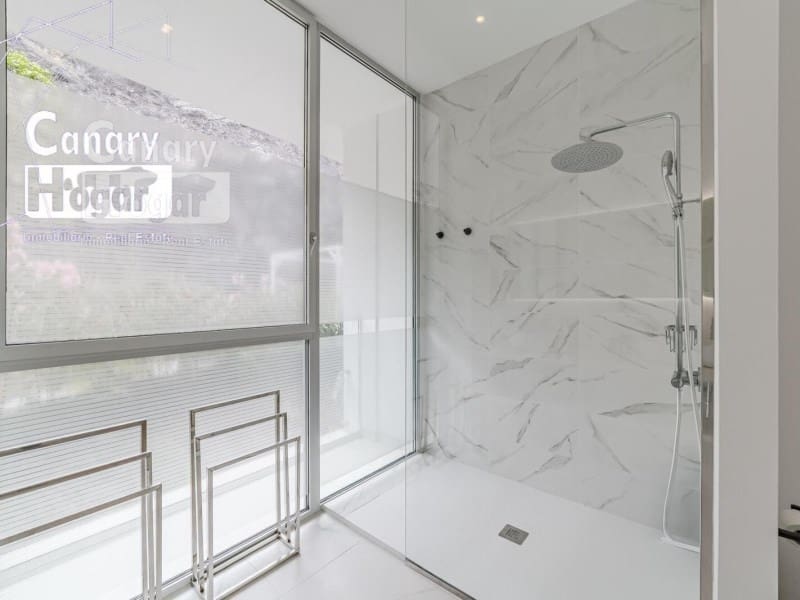 3 bedroom Penthouse for sale in Los Gigantes with pool - € 2,490,000 (Ref: 9840335)