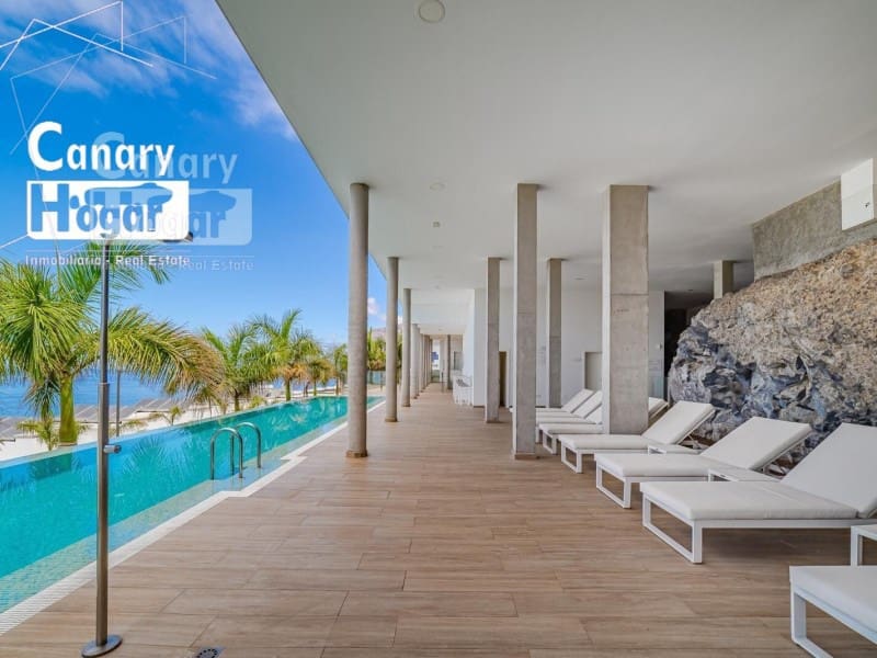 3 bedroom Penthouse for sale in Los Gigantes with pool - € 2,490,000 (Ref: 9840335)