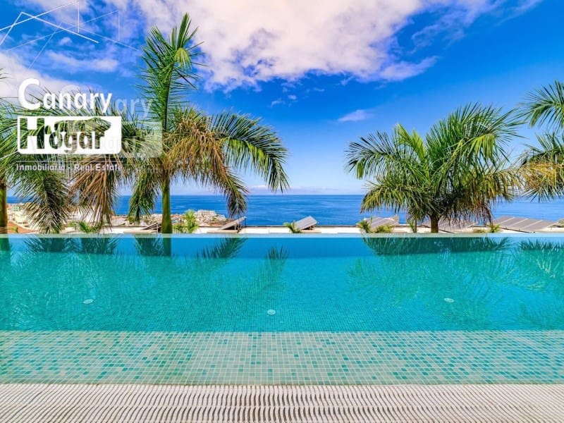 3 bedroom Penthouse for sale in Los Gigantes with pool - € 2,490,000 (Ref: 9840335)