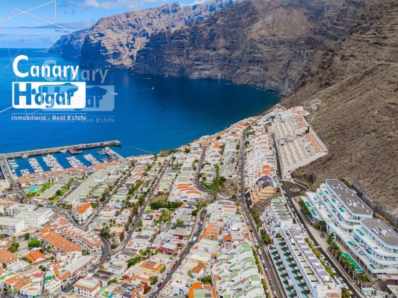 3 bedroom Penthouse for sale in Los Gigantes with pool - € 2,490,000 (Ref: 9840335)