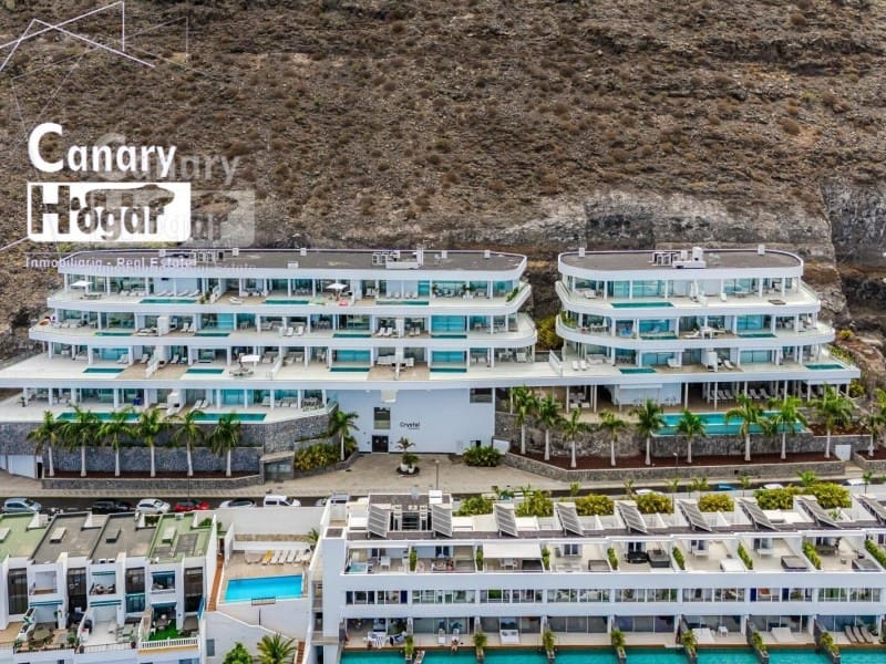 3 bedroom Penthouse for sale in Los Gigantes with pool - € 2,490,000 (Ref: 9840335)