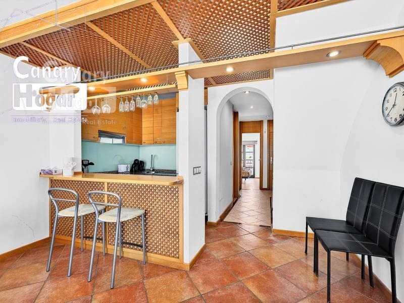 2 bedroom Apartment for sale in Adeje - € 475,000 (Ref: 9840337)