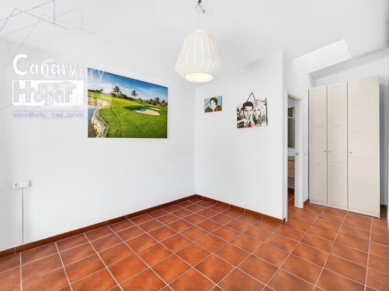 5 soverom Villa til salgs i Los Cristianos med svømmebasseng garasje - € 1 790 000 (Ref: 9840341)