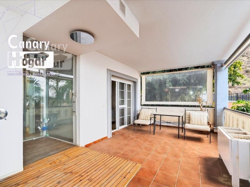 5 soverom Villa til salgs i Los Cristianos med svømmebasseng garasje - € 1 790 000 (Ref: 9840341)