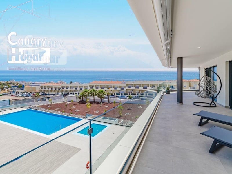 3 soverom Penthouse til salgs i Costa Adeje med garasje - € 1 295 000 (Ref: 9840344)