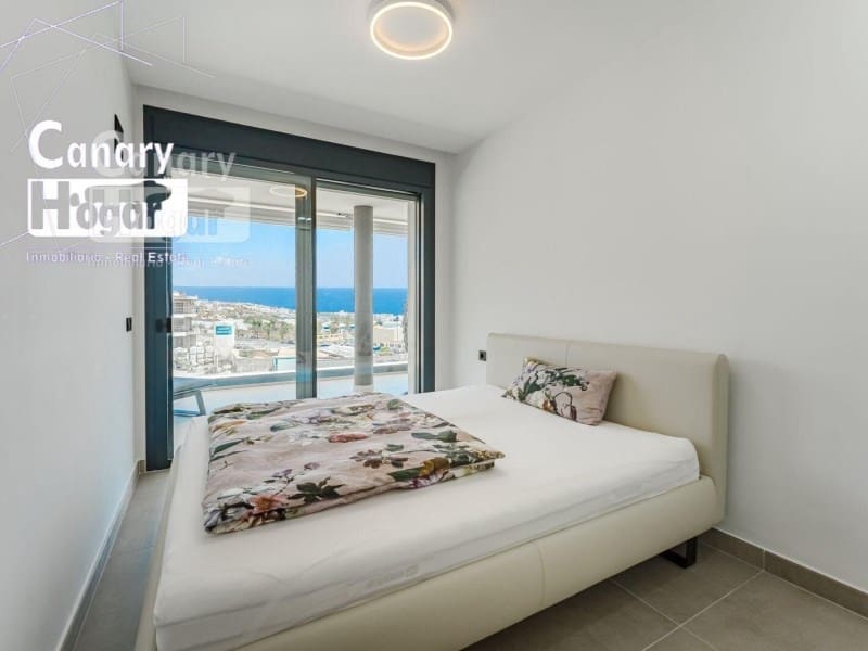 3 soverom Penthouse til salgs i Costa Adeje med garasje - € 1 295 000 (Ref: 9840344)