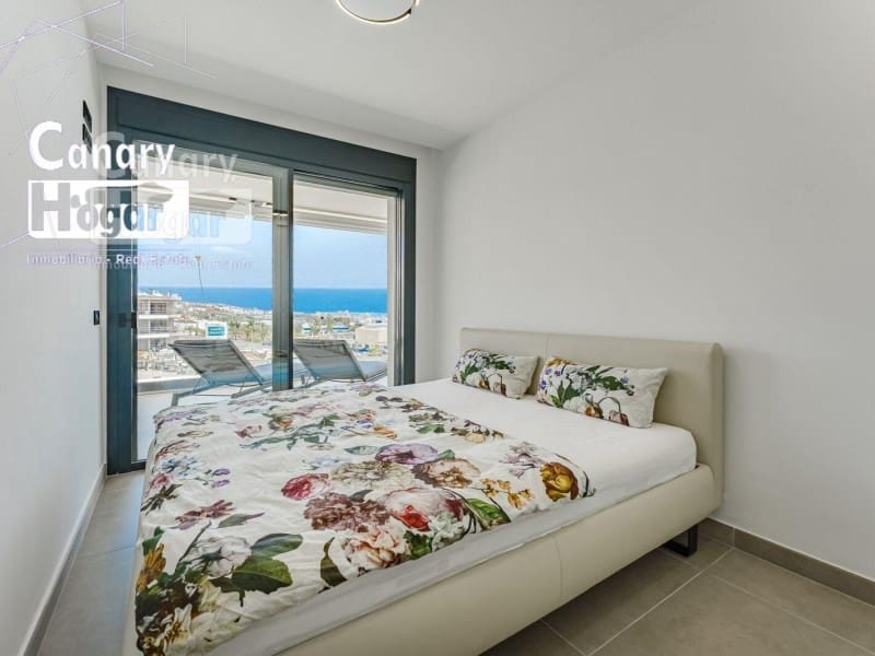 3 soverom Penthouse til salgs i Costa Adeje med garasje - € 1 295 000 (Ref: 9840344)