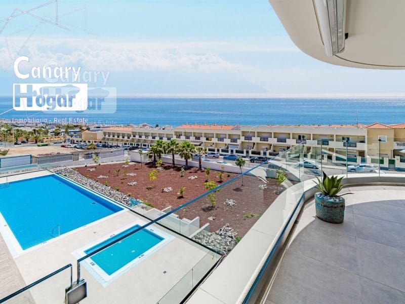 3 soverom Penthouse til salgs i Costa Adeje med garasje - € 1 295 000 (Ref: 9840344)