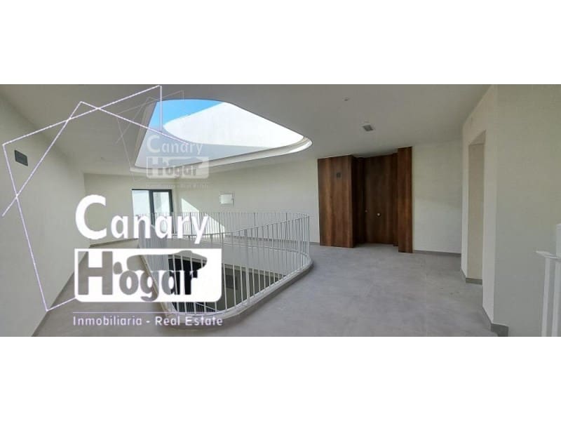 3 soverom Penthouse til salgs i Costa Adeje med garasje - € 1 295 000 (Ref: 9840344)