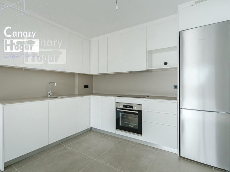 3 bedroom Apartment for sale in Los Abrigos with garage - € 660,000 (Ref: 9840345)