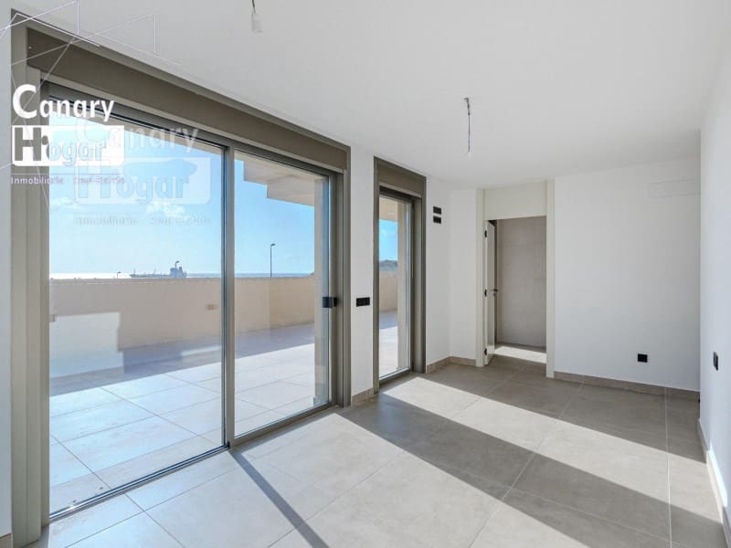 3 bedroom Apartment for sale in Los Abrigos with garage - € 660,000 (Ref: 9840345)