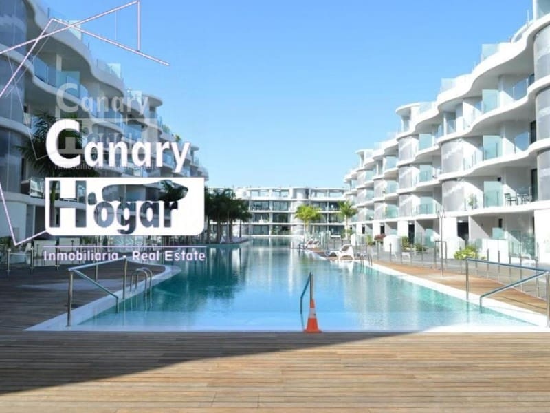 2 bedroom Apartment for sale in Arona - € 450,000 (Ref: 9840346)