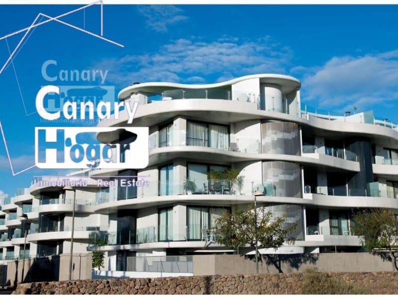 2 bedroom Apartment for sale in Arona - € 450,000 (Ref: 9840346)