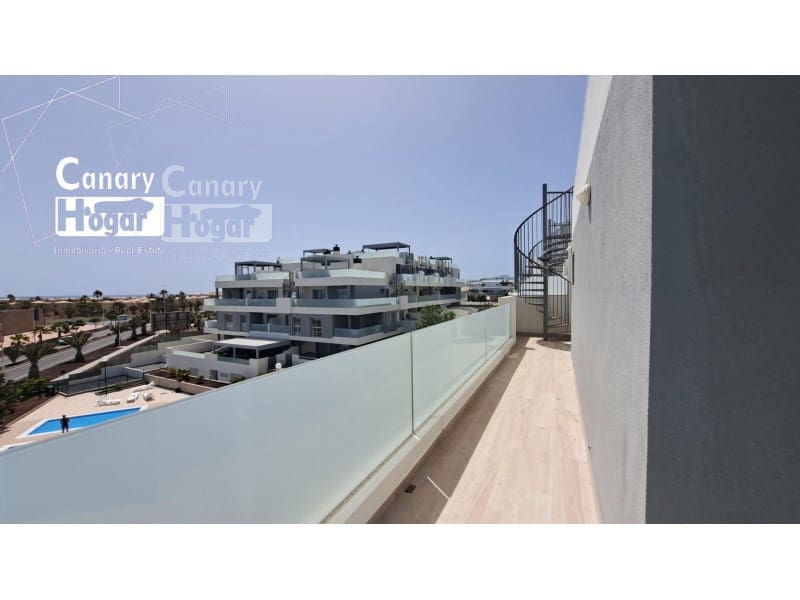 2 bedroom Penthouse for sale in Los Abrigos - € 500,000 (Ref: 9840347)