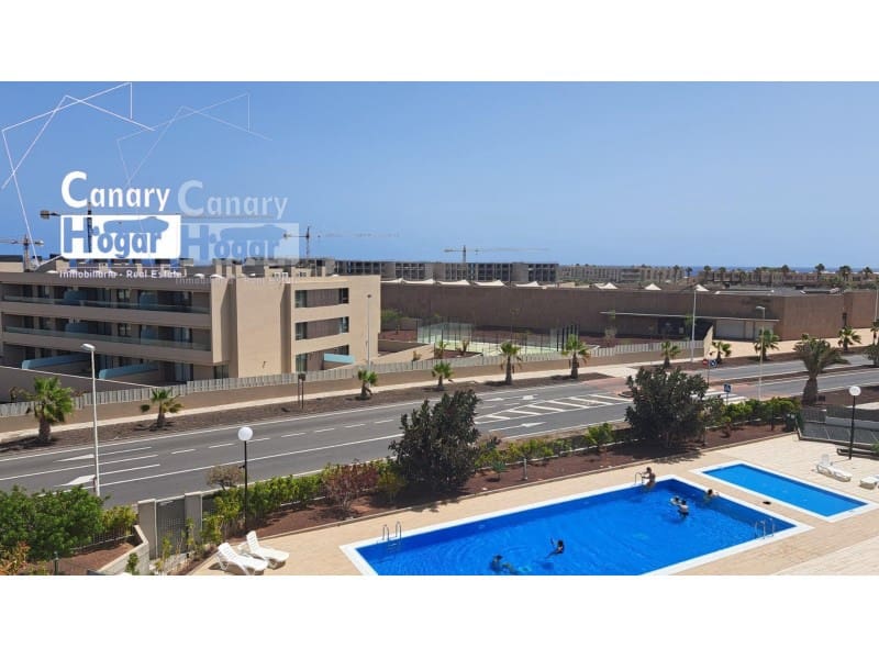 2 bedroom Penthouse for sale in Los Abrigos - € 500,000 (Ref: 9840347)