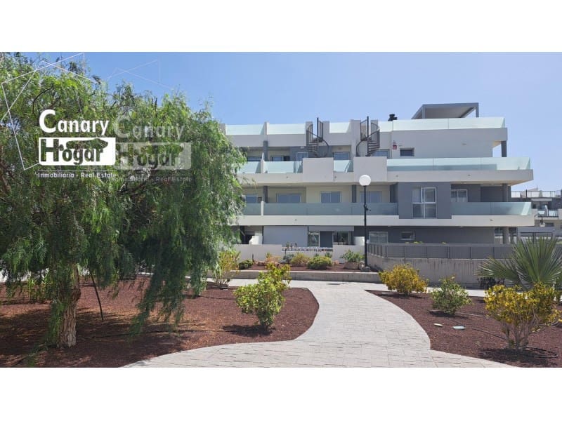 2 bedroom Penthouse for sale in Los Abrigos - € 500,000 (Ref: 9840347)