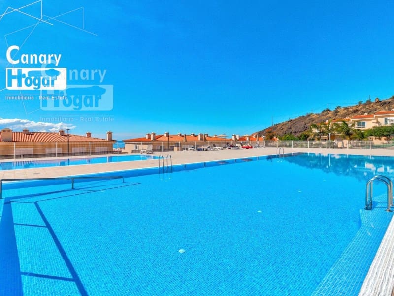 2 soverom Villa til salgs i Puerto Santiago med garasje - € 530 000 (Ref: 9840350)