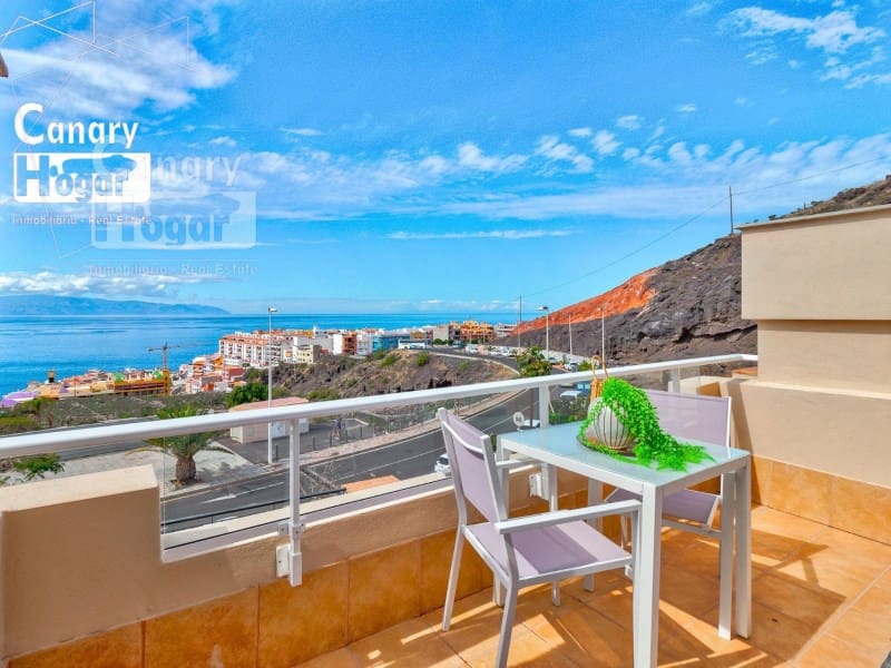 2 soverom Villa til salgs i Puerto Santiago med garasje - € 530 000 (Ref: 9840350)