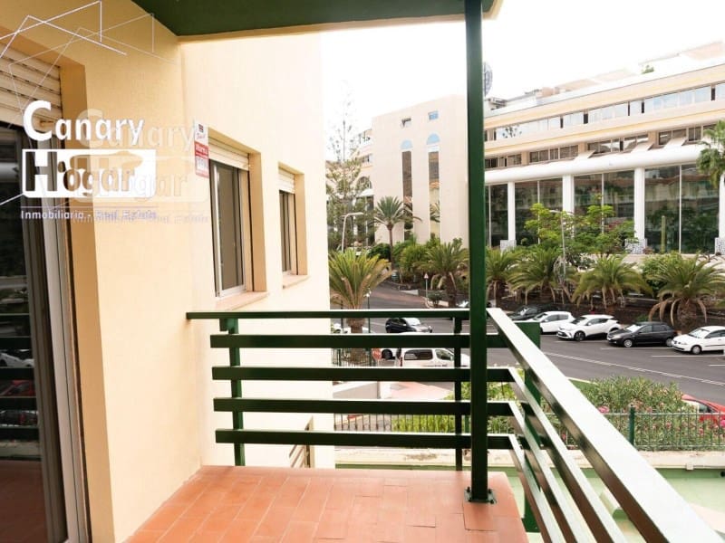 3 soveværelse Lejlighed til salg i Los Cristianos med garage - € 420.000 (Ref: 9840353)