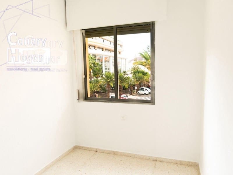 3 soveværelse Lejlighed til salg i Los Cristianos med garage - € 420.000 (Ref: 9840353)