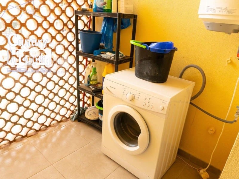 3 soveværelse Lejlighed til salg i Los Cristianos med garage - € 420.000 (Ref: 9840353)