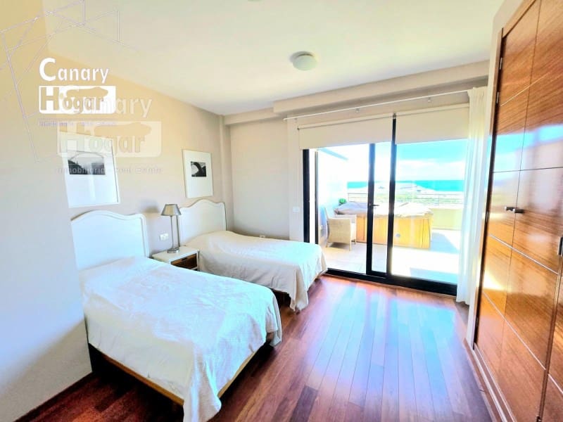 3 quarto Apartamento para venda em La Caleta Adeje - 950 000 € (Ref: 9840356)
