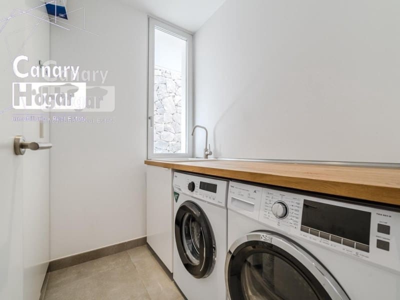 3 soveværelse Villa til salg i Adeje med swimmingpool garage - € 1.595.000 (Ref: 9840357)