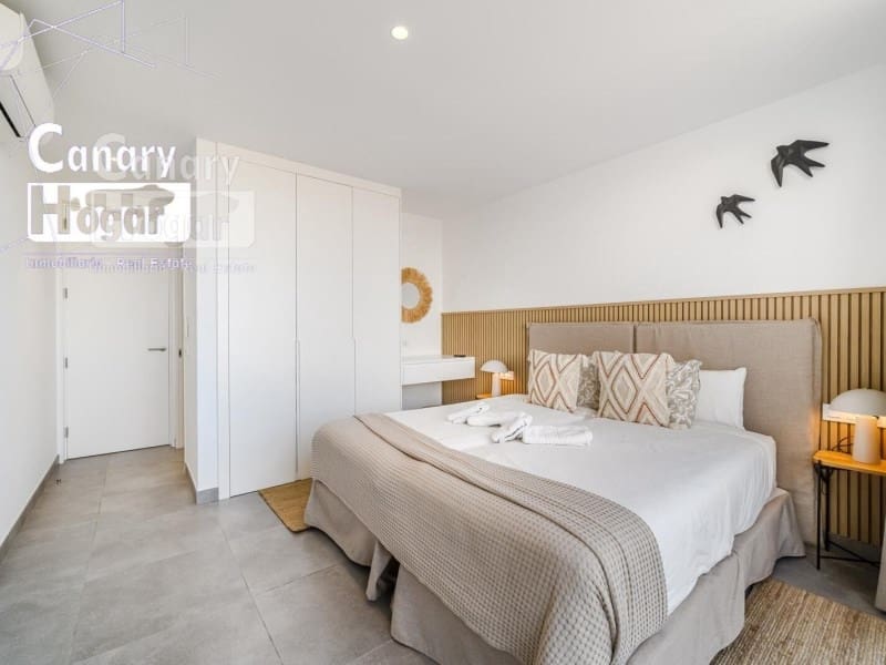 3 soveværelse Villa til salg i Adeje med swimmingpool garage - € 1.595.000 (Ref: 9840357)