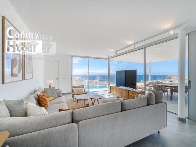 3 sypialnia Willa na sprzedaż w Callao Salvaje - Playa Paraíso, Adeje z basenem garażem - 1 595 000 € (Ref: 9840357)