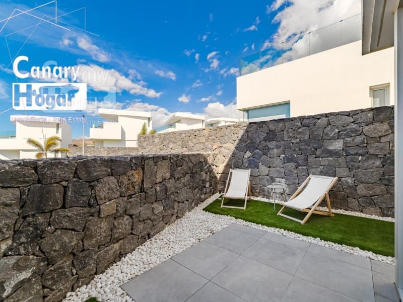 3 soveværelse Villa til salg i Adeje med swimmingpool garage - € 1.595.000 (Ref: 9840357)