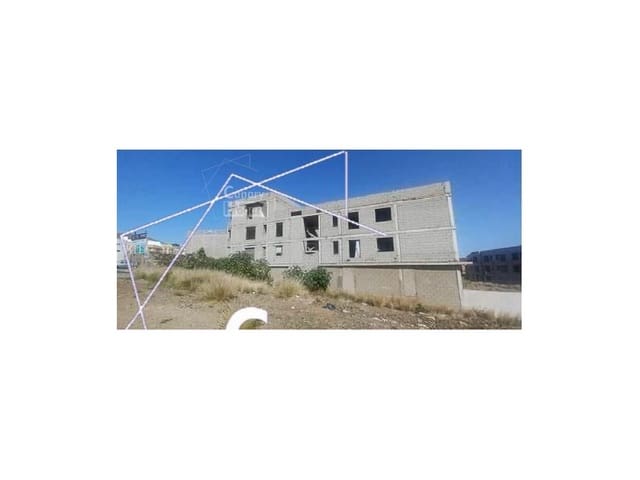 Kaupallinen myytävänä paikassa Taco, San Cristóbal de La Laguna - 3 000 000 € (Ref: 9846145)
