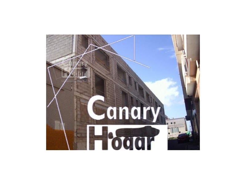 Commercial for sale in San Cristobal de La Laguna - € 3,000,000 (Ref: 9846145)