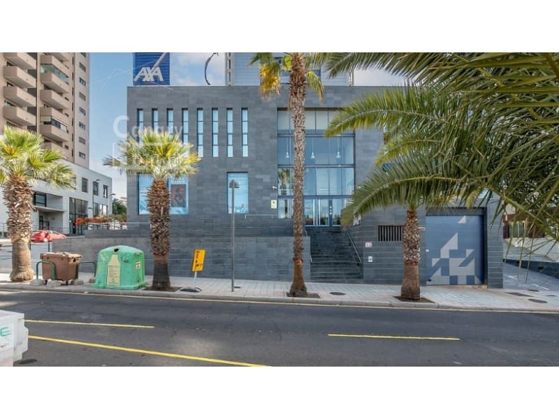 4 chambre Appartement à vendre à Santa Cruz de Tenerife avec garage - 984 000 € (Ref: 9855351)