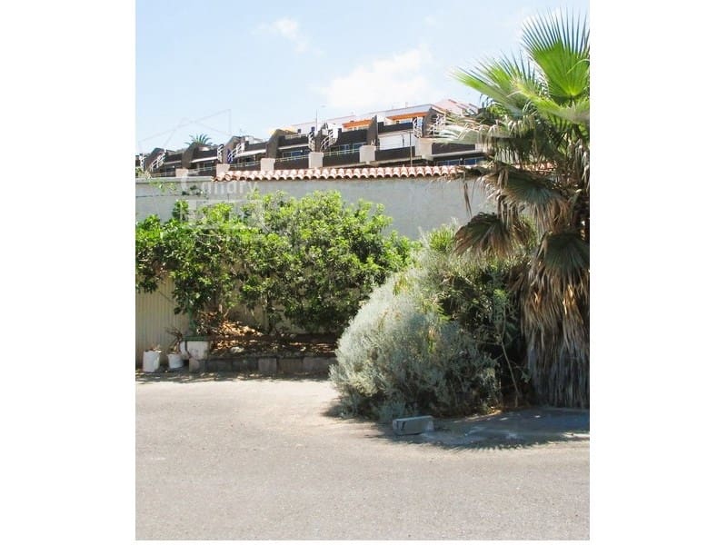 Building Plot for sale in Alcala - € 6,900,000 (Ref: 9861791)