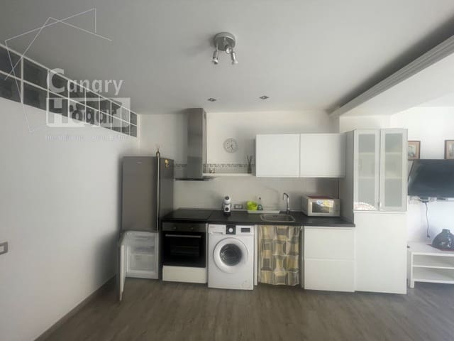 2 soveværelse Lejlighed til salg i Los Cristianos, Arona - € 370.000 (Ref: 9884437)