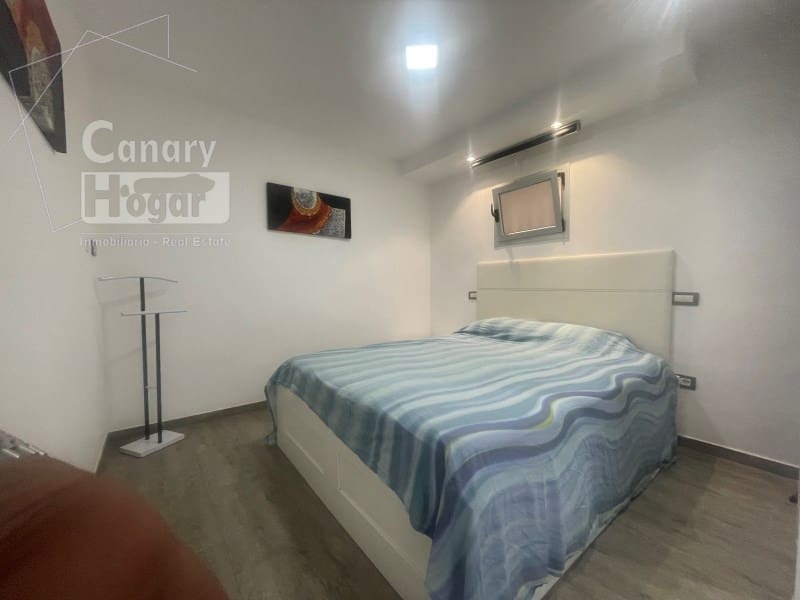 2 soveværelse Lejlighed til salg i Los Cristianos - € 370.000 (Ref: 9884437)