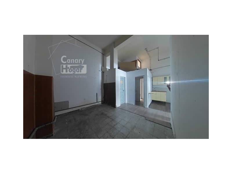 Erhverv til salg i Santa Cruz de Tenerife - € 173.000 (Ref: 9890074)