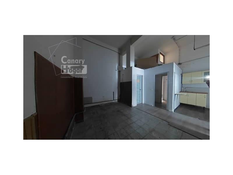 Erhverv til salg i Santa Cruz de Tenerife - € 173.000 (Ref: 9890074)
