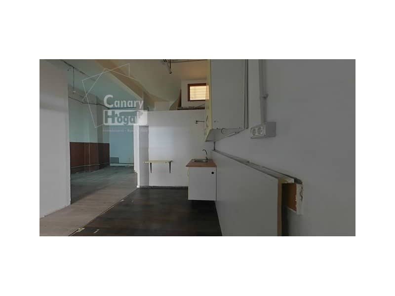 Erhverv til salg i Santa Cruz de Tenerife - € 173.000 (Ref: 9890074)
