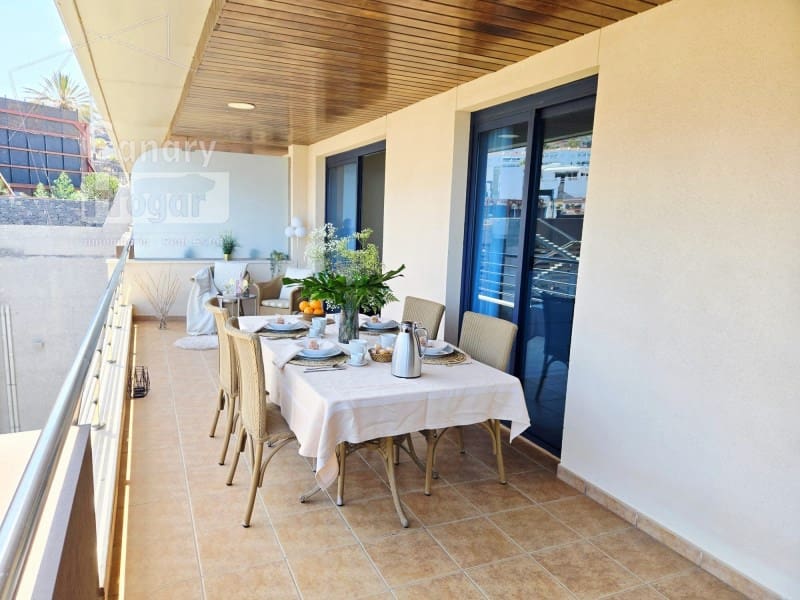 2 makuuhuone Kattohuoneisto myytävänä paikassa Puerto Santiago mukana 
autotalli - 670 000 € (Ref: 9896608)