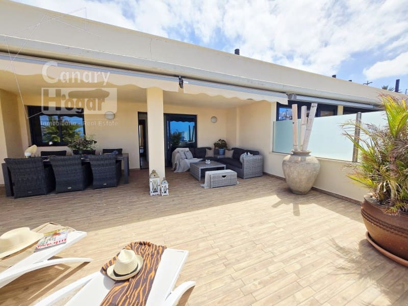 2 makuuhuone Kattohuoneisto myytävänä paikassa Puerto Santiago mukana 
autotalli - 670 000 € (Ref: 9896608)