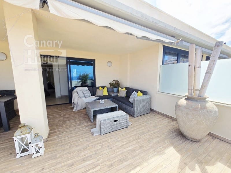2 makuuhuone Kattohuoneisto myytävänä paikassa Puerto Santiago mukana 
autotalli - 670 000 € (Ref: 9896608)