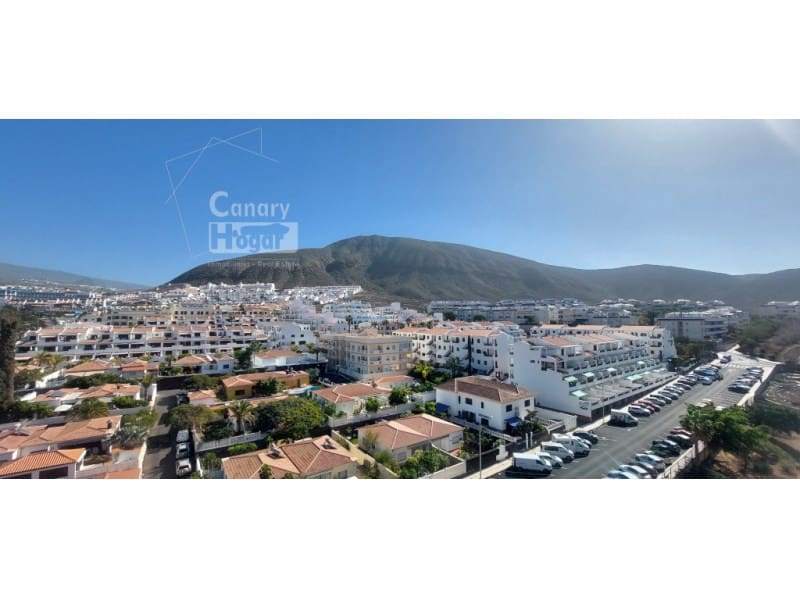 2 slaapkamer Appartement te koop in Los Cristianos - € 490.000 (Ref: 9896609)