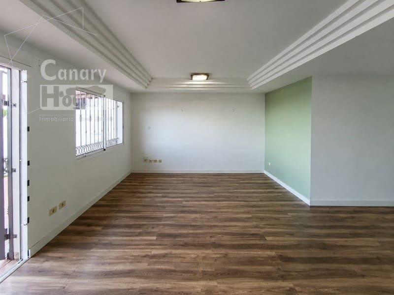 3 soverom Villa til salgs i Costa Adeje med svømmebasseng garasje - € 538 000 (Ref: 9899390)