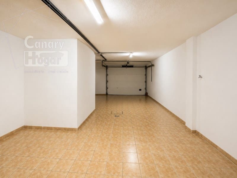 3 soverom Villa til salgs i Costa Adeje med svømmebasseng garasje - € 538 000 (Ref: 9899390)