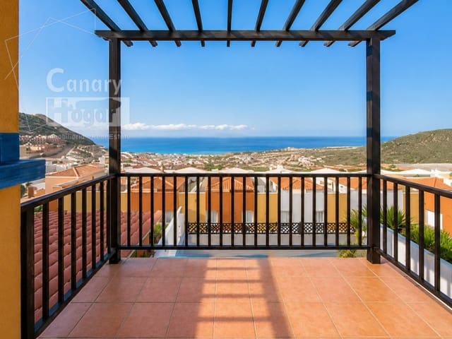 3 soverom Villa til salgs i Torviscas Centro y Alto, Adeje med svømmebasseng garasje - € 538 000 (Ref: 9899390)