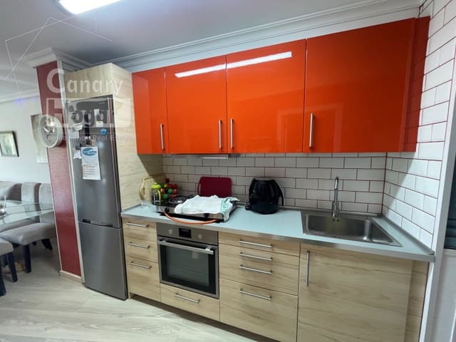 2 soveværelse Lejlighed til salg i Los Abrigos, Granadilla de Abona med garage - € 372.500 (Ref: 9912824)