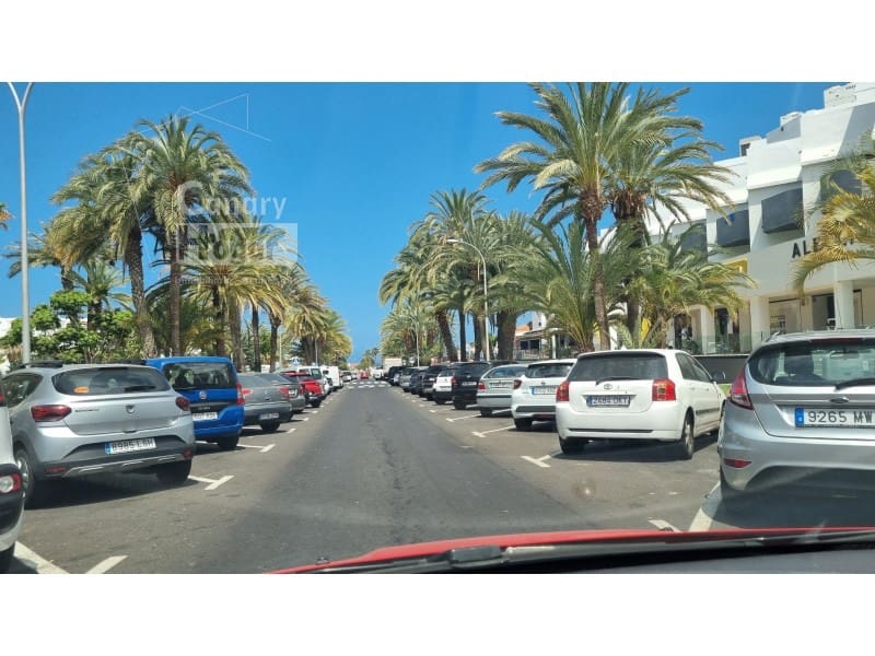 Gewerbe zu vermieten in Playa de las Americas - 4.000 € (Ref: 9927073)