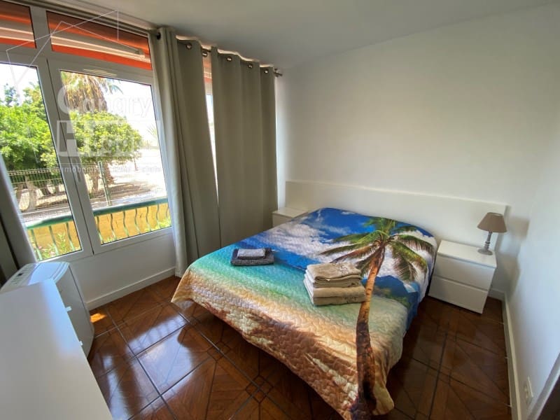 1 bedroom Apartment for sale in Los Cristianos - € 275,000 (Ref: 9936095)