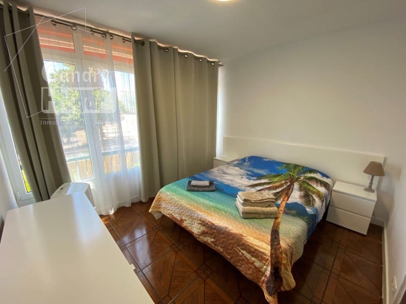 1 bedroom Apartment for sale in Los Cristianos - € 275,000 (Ref: 9936095)
